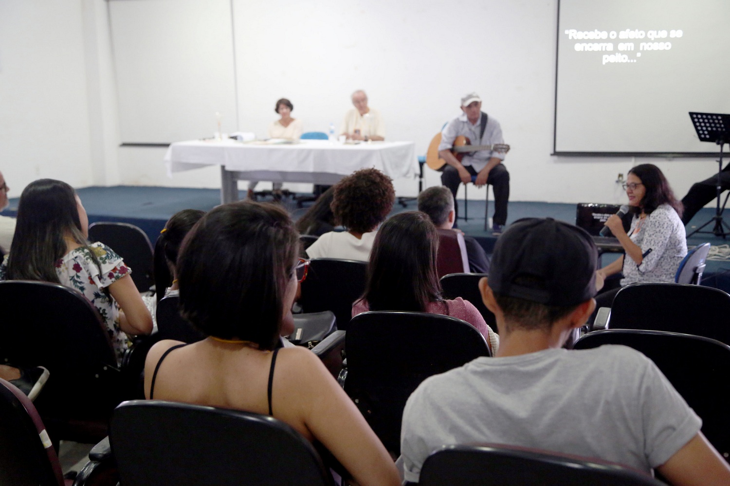 Evento reuniu estudantes, professores e amigos do escritor. (fotos: Schirlene Reis/Ascom-UFS)